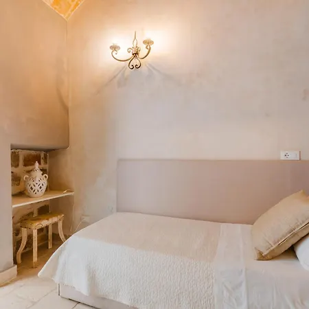 Relais La Casa Del Poeta Couette-café Gallipoli
