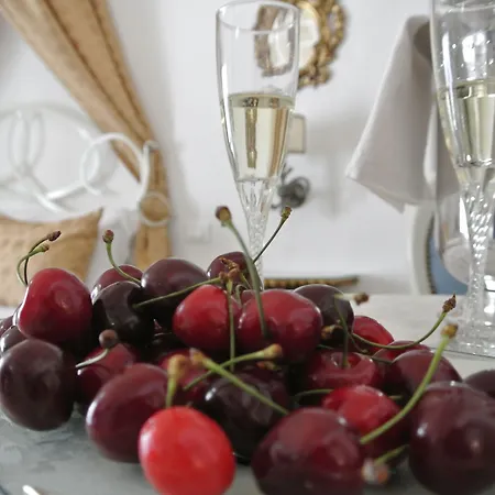 Relais La Casa Del Poeta 3*