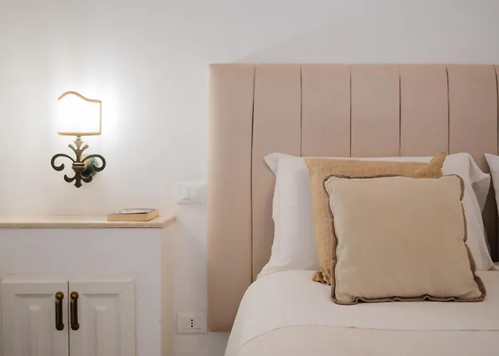 Relais La Casa Del Poeta 3*